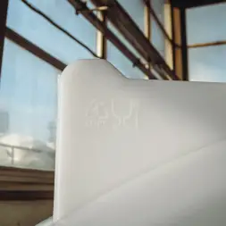 Емкость ЦКТ 5000 л с патрубком 160мм под плотность до 1,5 г/см3 белая в обрешетке с лестницей